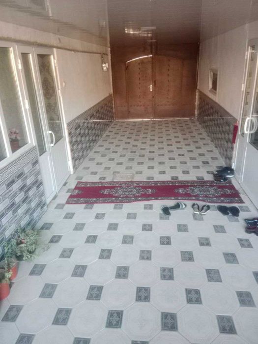 Продаётся дом площадь 8 соток