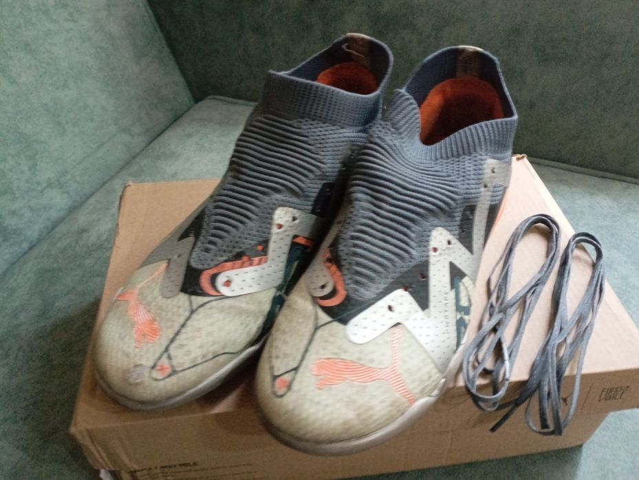 Продам сараконожки puma future