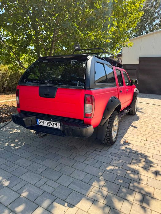 Nissan Navara D22 2004