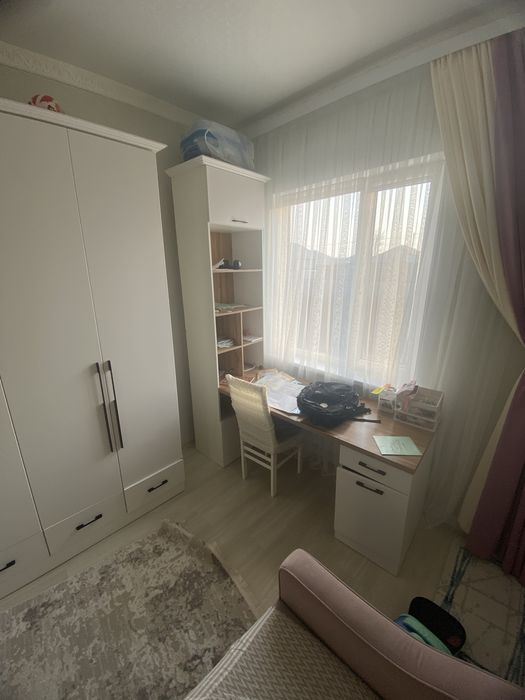 Продам детский шкаф с рабочем столом