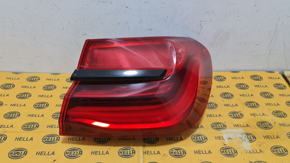 Lampa tripla stop led BMW 7 g11 g12 dreapta avariat