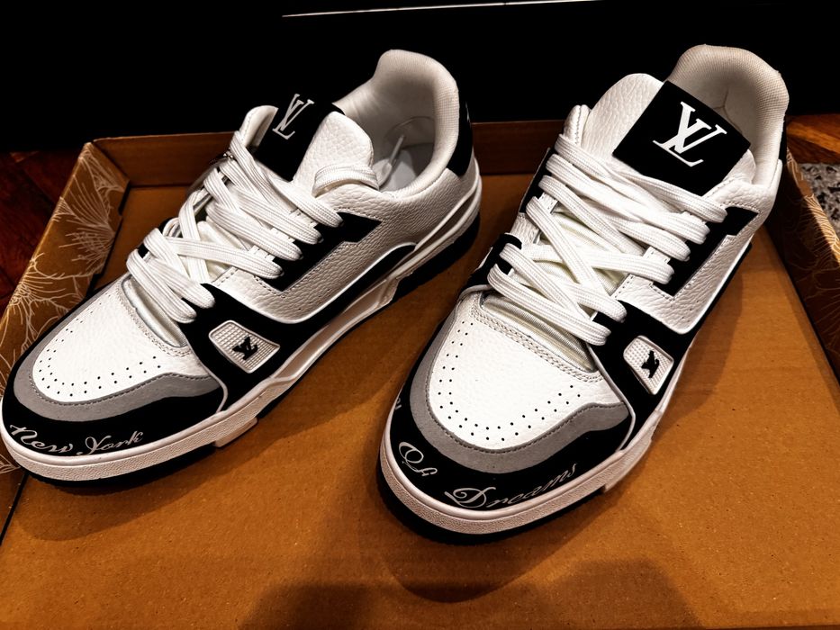 Adidasi Louis Vuitton