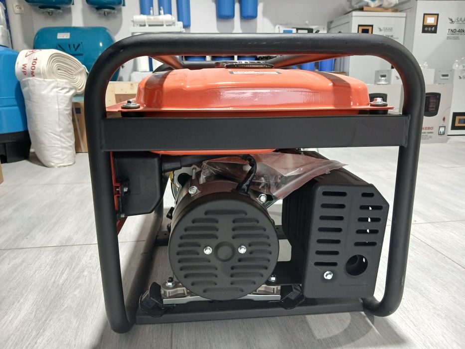 Дивижок генератор ,KEMAGE ,SAAB divijok primoy skladdan sotiladi.