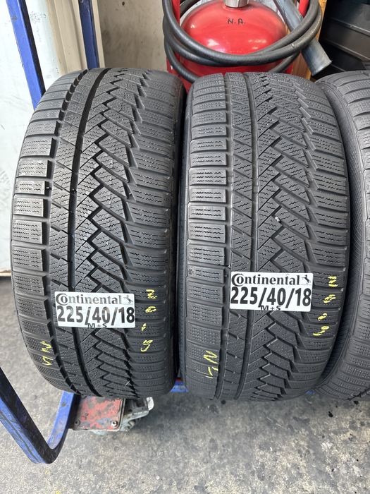 225/40/18 Continental M+S