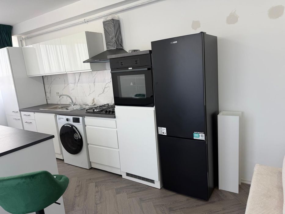 Apartament cu 3 camere