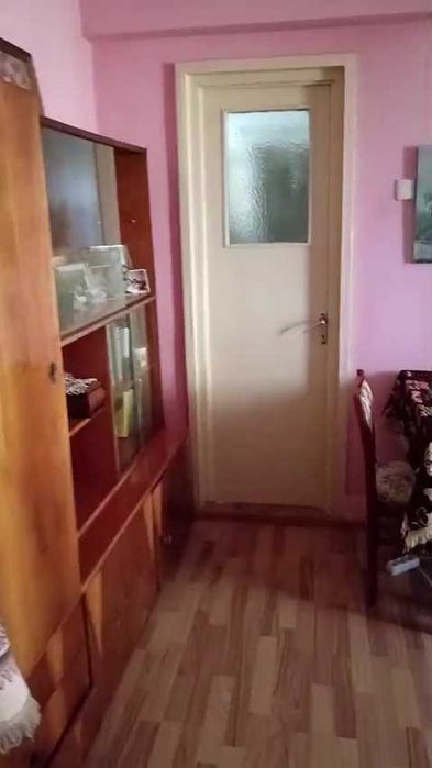 apartament de vanzare comanesti zona zavoi