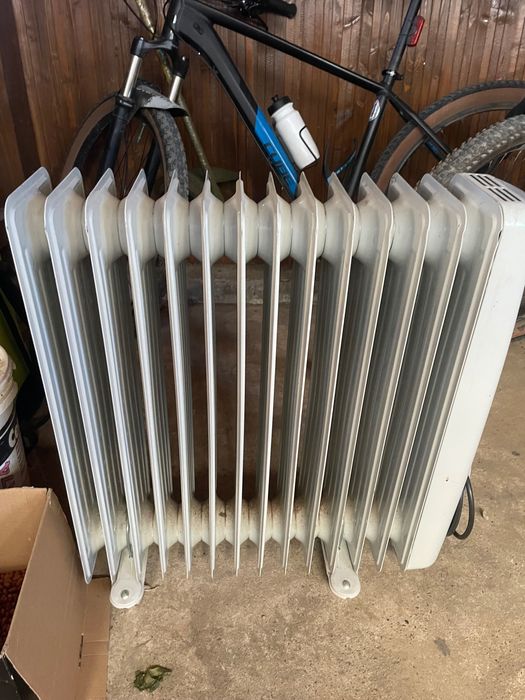 Calorifer Tesy cu ulei 12 elem