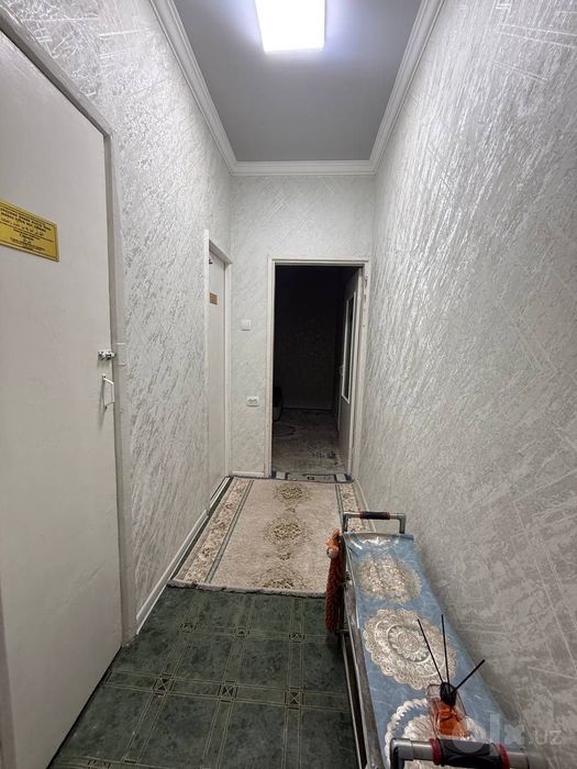 Продаётся квартира Чиланзар 20 квартал 2в3/3/4 панель 1,5 ×6