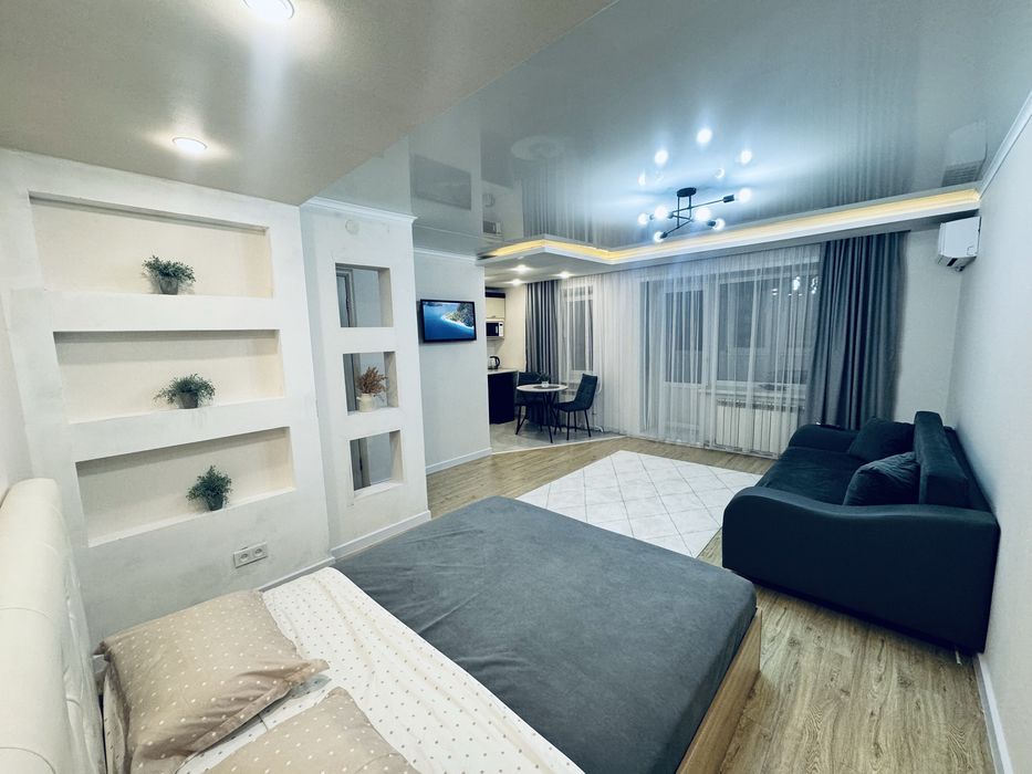 Квартира студия!посуточно