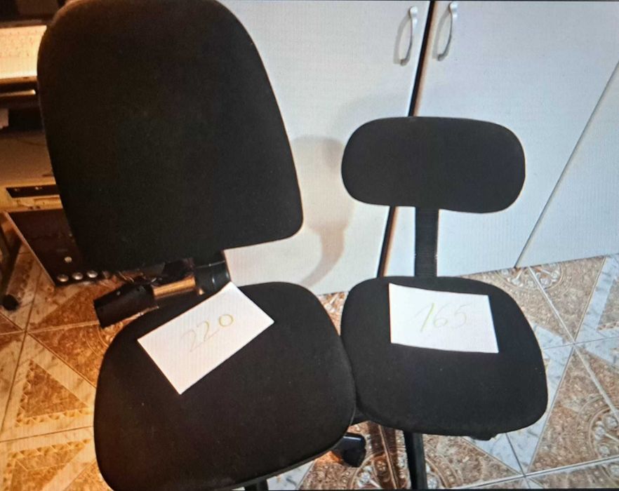 scaun de birou mare si mic