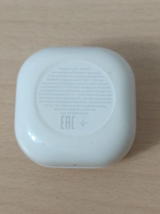 Продам Samsung galaxy buds 2