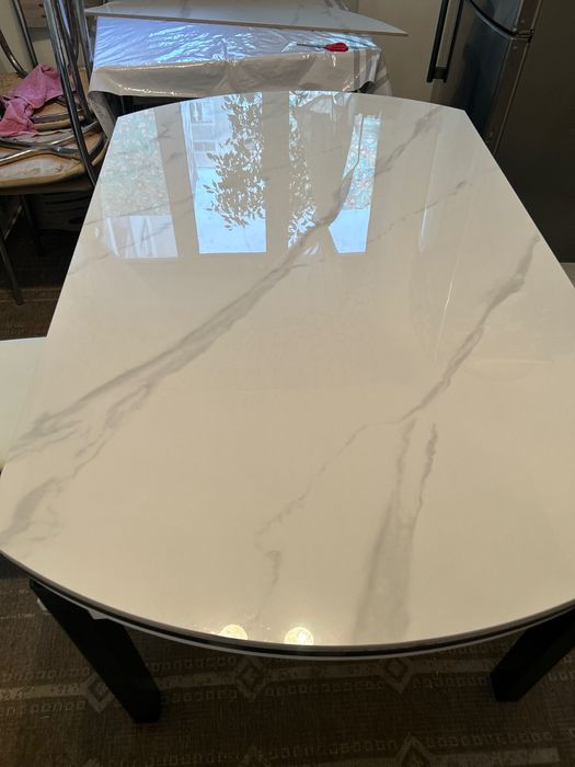 Стол со 6 стулями