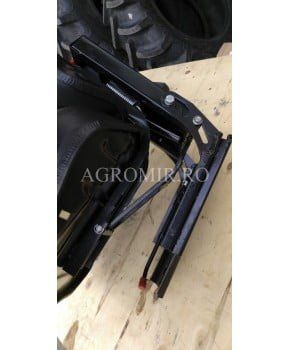 Scaun pentru tractor model universal bv58