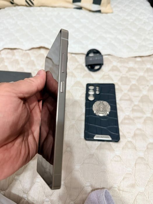 Продам Самсунг S25 Ultra 12/256Gb