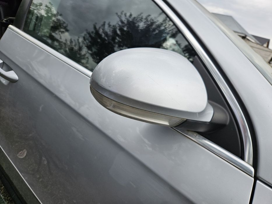 Oglinda Dreapta Passat B6 LA7W