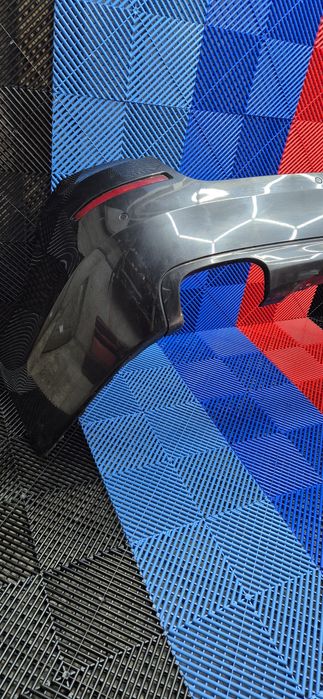 Bara/spoiler spate bmw seria 5 F11 2012 cod culoare A90