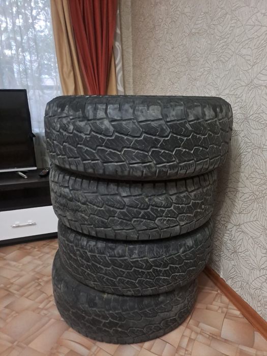 Продам шины в хорошем состояние