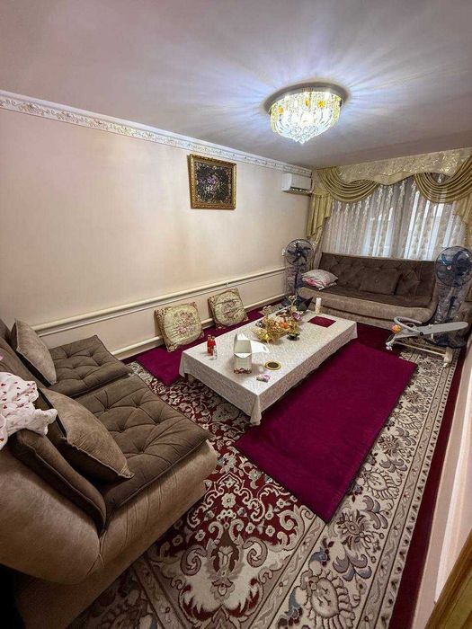 Uy sotiladi , Tipografiyada