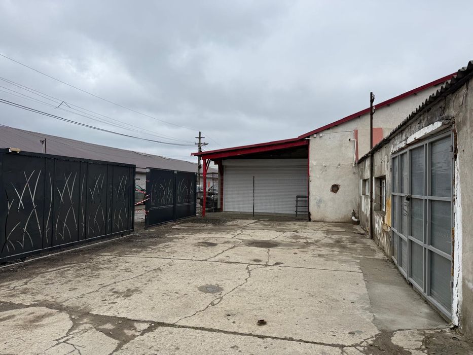 Str Interioara hala 300 mp,teren 500 mp 25 m deschidere