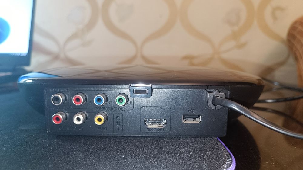 Продам DVD-Плеер Samsung H1080