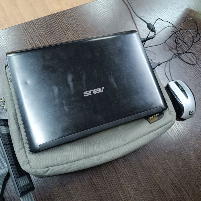 Продам Нетбук Asus
