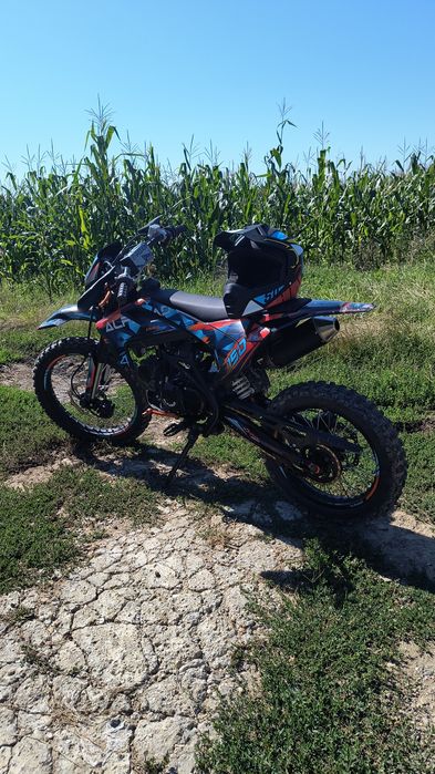 Cross alfarad 150