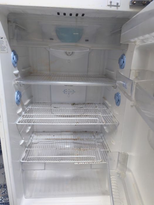 Продам холодильник Самсунг