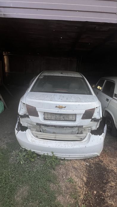 Продам запчасти на круз