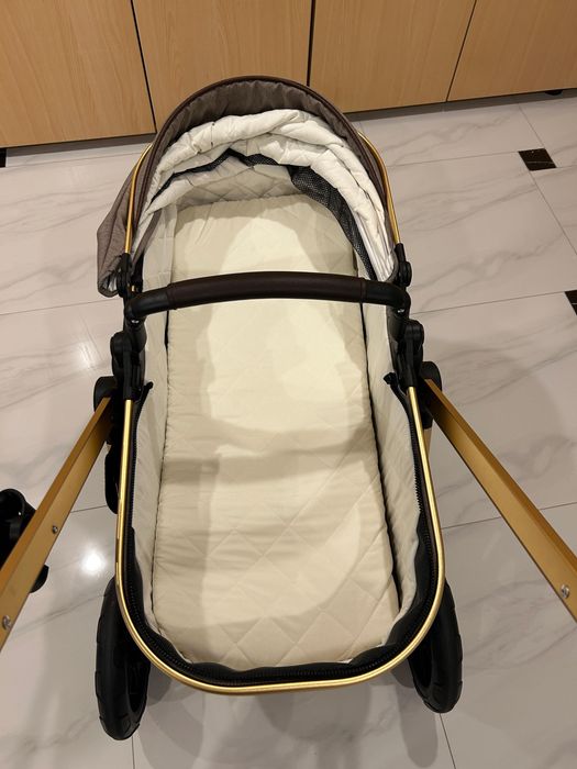 Коляска ining baby