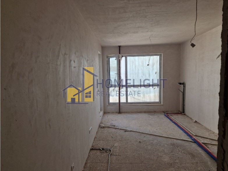 Двустаен апартамент в кв. Малинова Долина