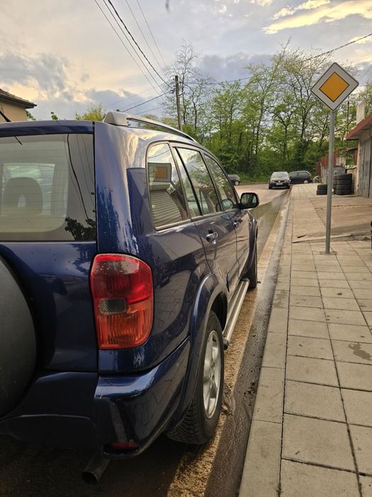 Toyota Rav4 Само на части!!!