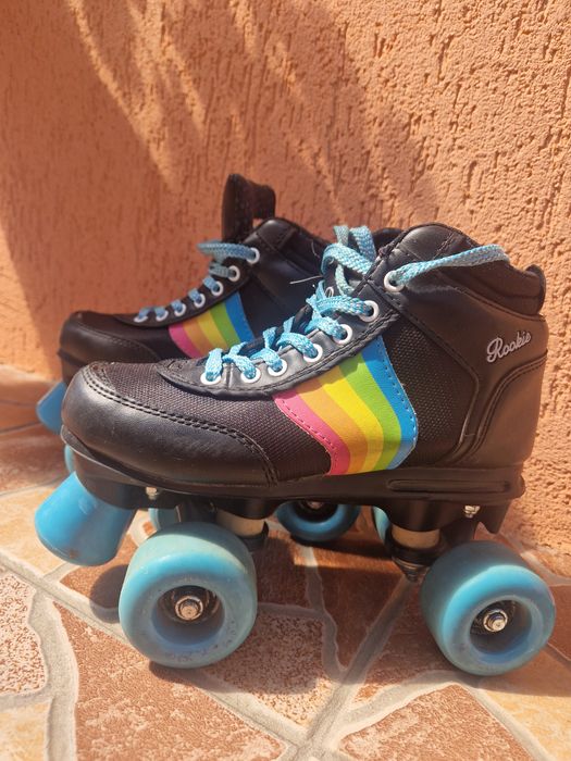 Role Rookie fete cu 4 roti