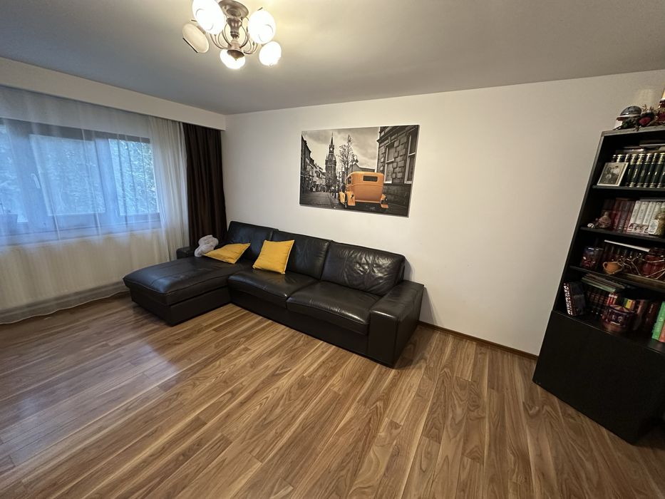 Inchiriez Apartament 4 camere Rovine (Penny) etj 2/4