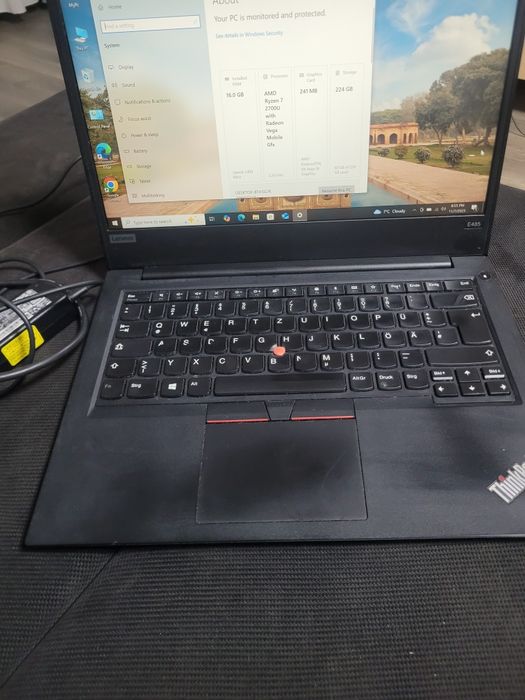 Lenovo thinkPad E485 , Ryzen 7 2700u