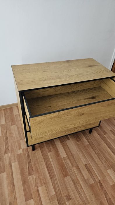 Comodă ODENSE – 3 sertare, stejar cald/negru