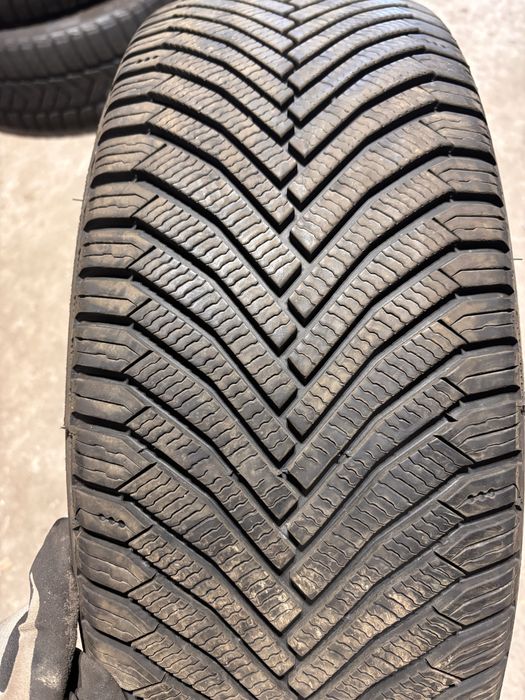 2 бр 215/55/18 Michelin Alpin 7 дот 2025