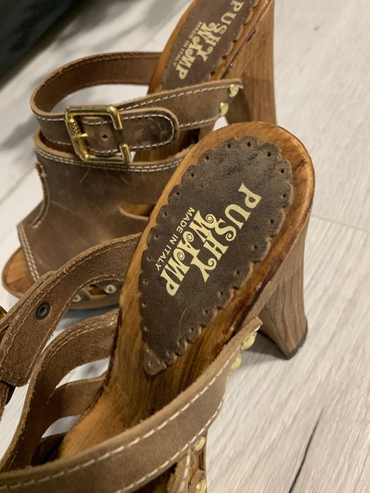 Papuci cu toc din piele naturală