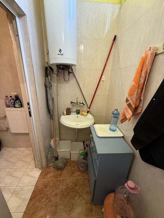 Продава магазин кв.Чайка