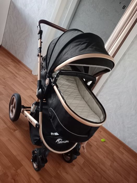 Детская коляска.