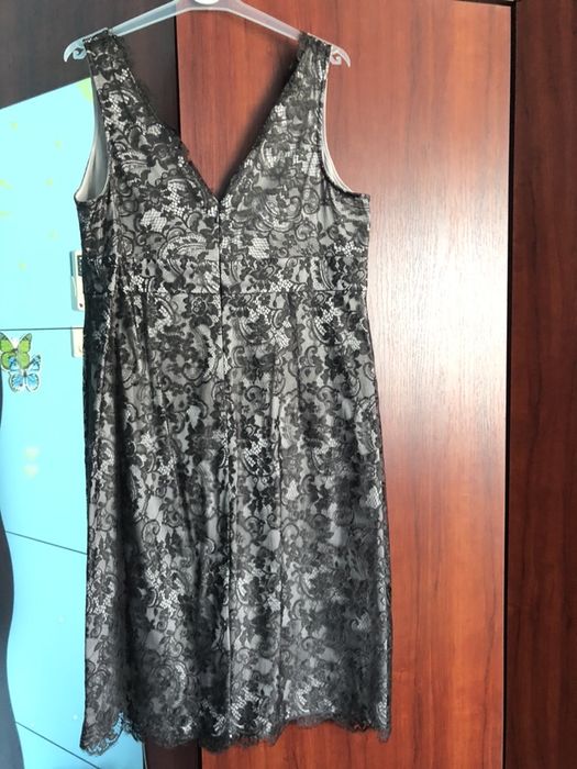 Rochie cu broderie