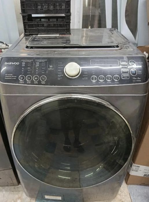 Продам стиральную машину на 15кг