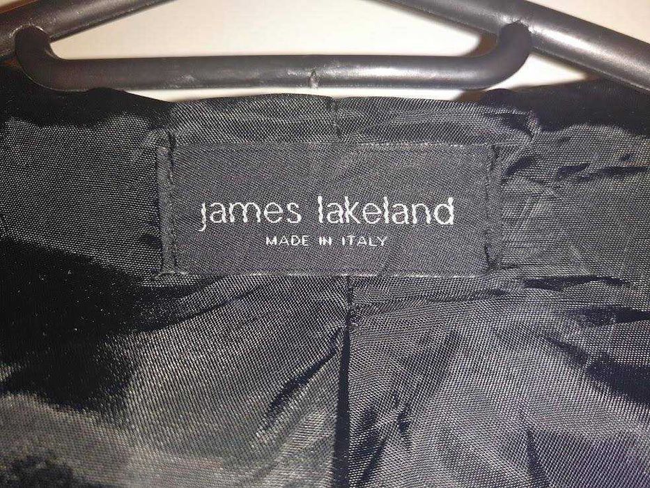 Стилно италианско палто с яка от окраска на ягуар James iakeland