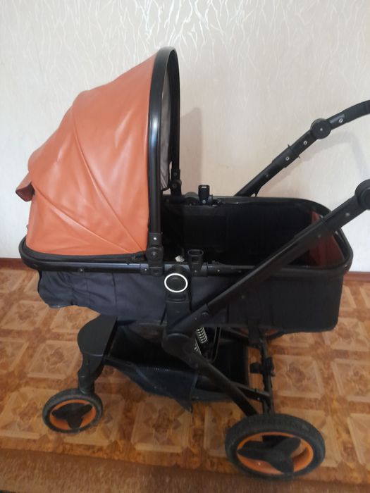 Коляска детская  хорошая
