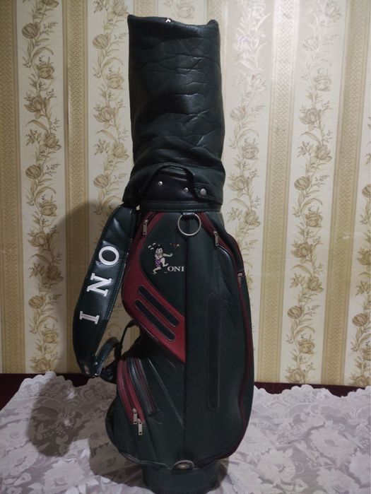 Клюшки гольфа