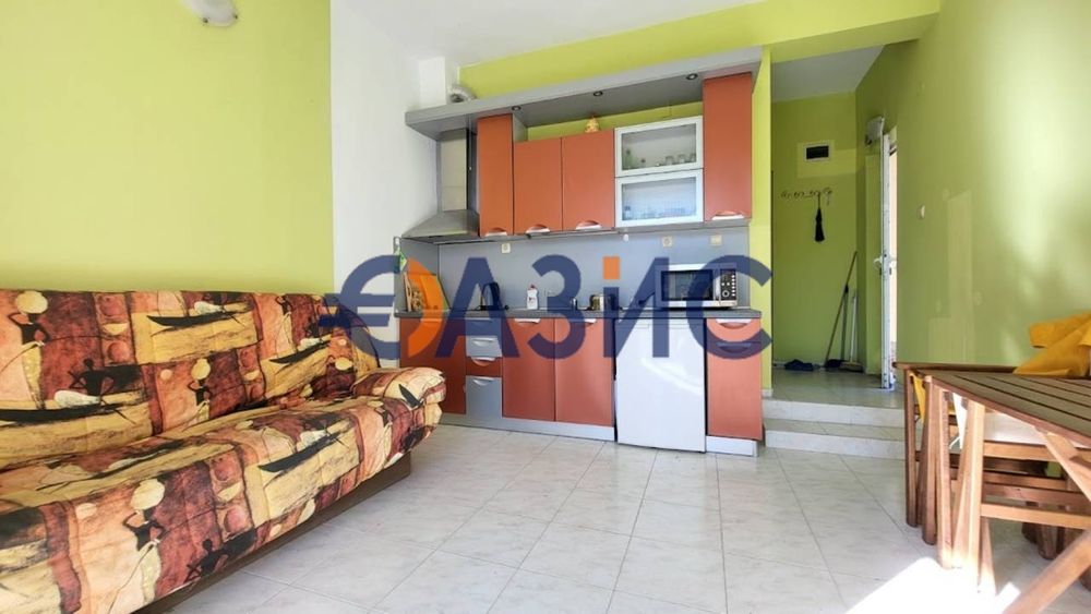 Продава се Двустаен апартамент в Свети Влас - 55 кв.м за 682 €/кв.м - Снимка #6