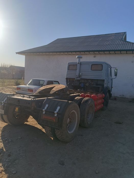 Kamaz tigach sotiladi