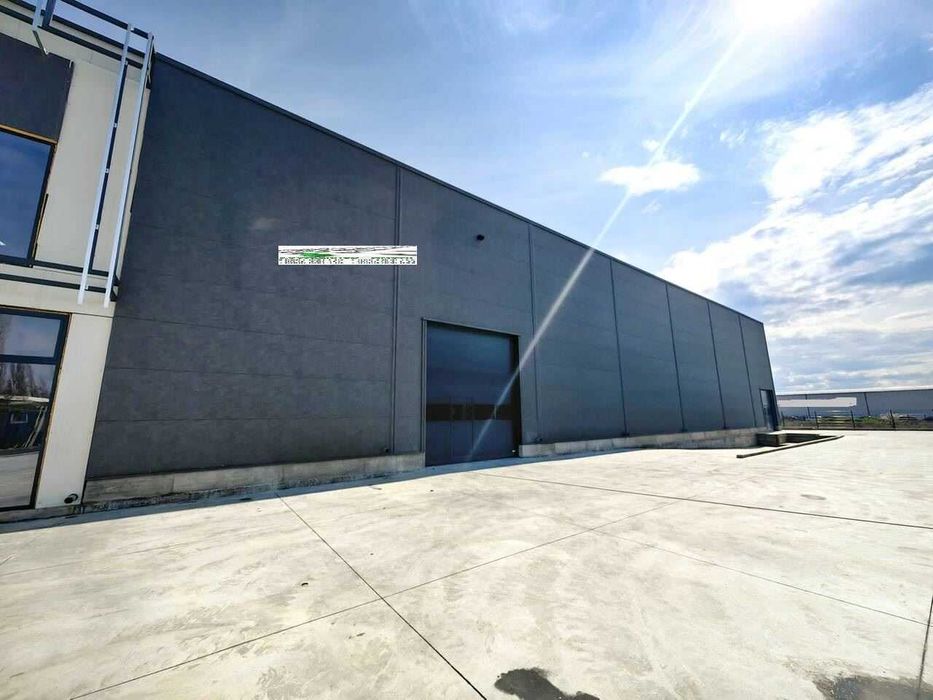 Продава се Склад в Пловдив, Индустриална зона - Север - 1010 кв.м за 987 €/кв.м - Снимка #3