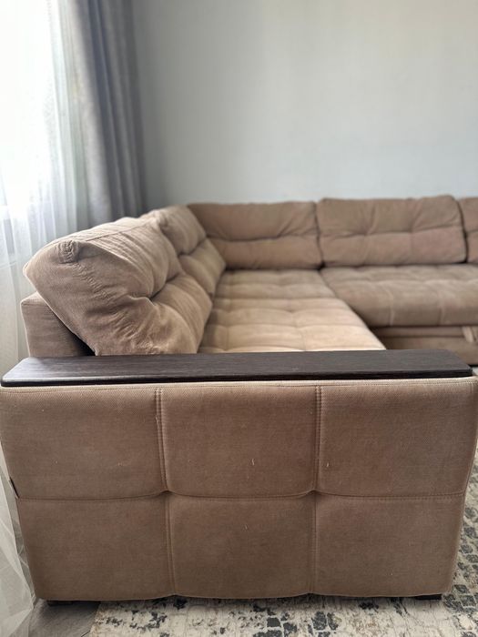 Продам диван большой