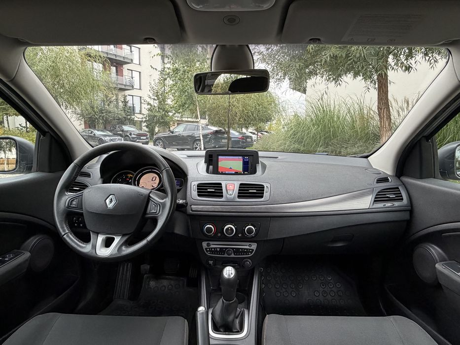 RENAULT Megane 2011 — imagine 5