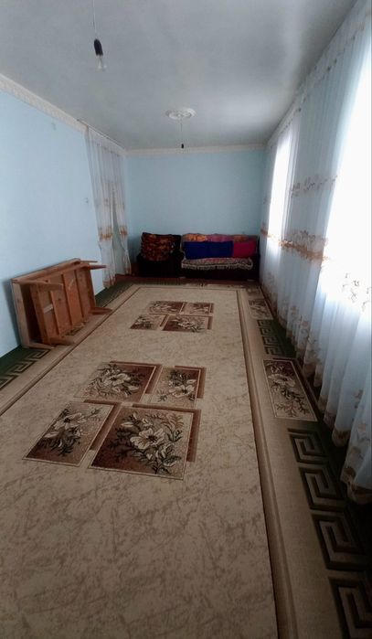 Guliston shahri ulg'obodda  hovlili uy sotiladi